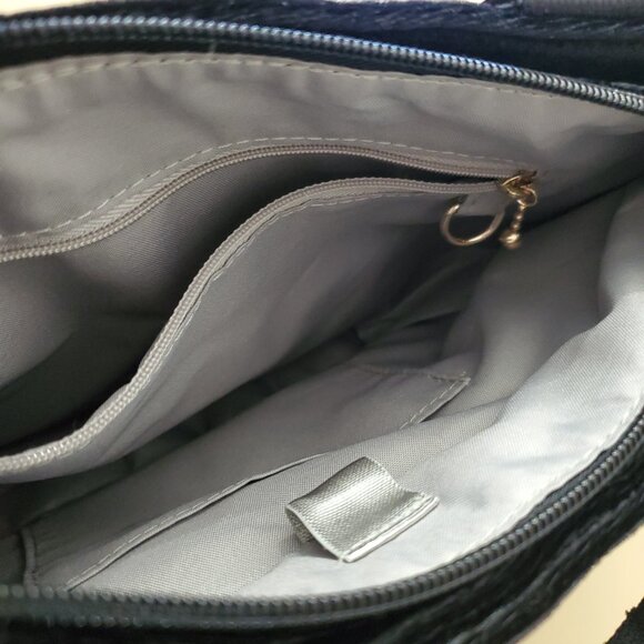 Baggallini Mini Carryall Tote Crossbody Bag Black Velvet With Gold Hardware - Picture 12 of 12